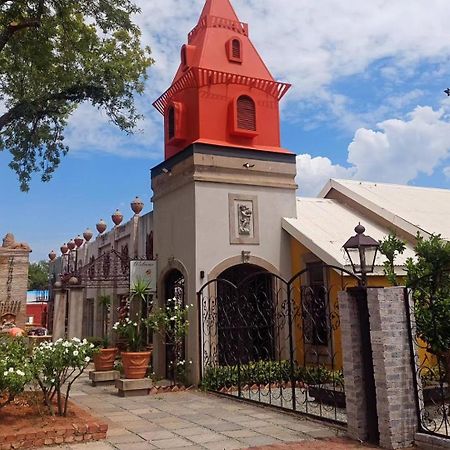 Art And Soul Restaurant, Accommodation, French Bar And Art Gallery Parys Exterior photo